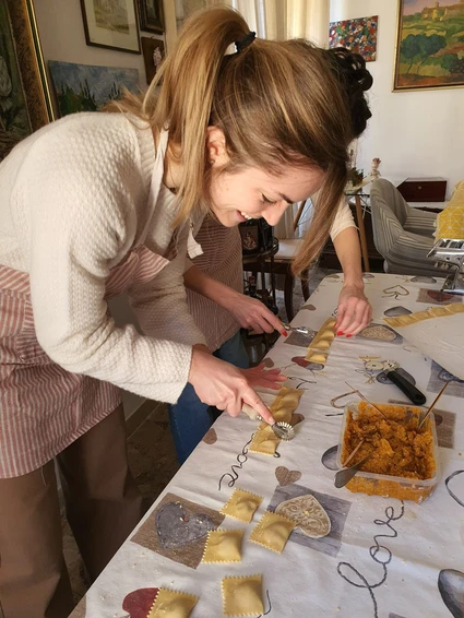 Lezione di cucina a casa della cuoca nell'entroterra del Lago di Garda 19