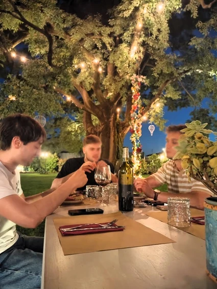 Cena in vigneto in una cascina dell’800 nell’entroterra del Lago di Garda 8 Cena in vigneto in una cascina dell’800 nell’entroterra del Lago di Garda 8