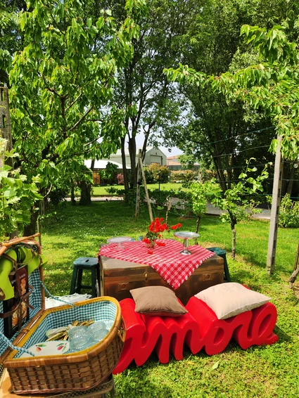 Picnic gourmet nel vigneto di un casale dell’800 1 Picnic gourmet nel vigneto di un casale dell’800 1
