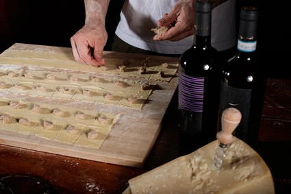 Kochkurs: Zubereitung von Tortellini auf einem historischen Bauernhof 5