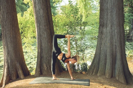 Lezione individuale di Hatha yoga relax a Moniga del Garda 8