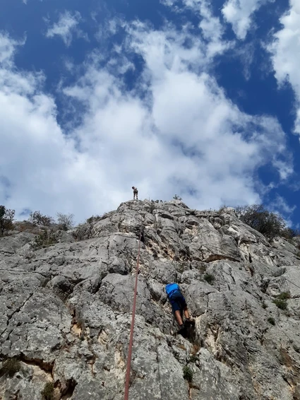 Wall climbing (multi-pitch) in Toscolano Maderno 2