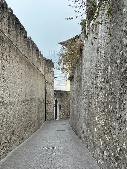 Rundgang entlang des Sonnenwegs in Limone sul Garda 24