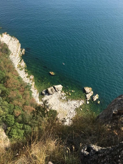 Riserva Naturale del Sasso e della Rocca di Manerba - Percorso lungo 0 Riserva Naturale del Sasso e della Rocca di Manerba - Percorso lungo 0