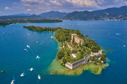 Private Tour mit Bootsführer ab San Felice: Garda-Insel und Sirmione