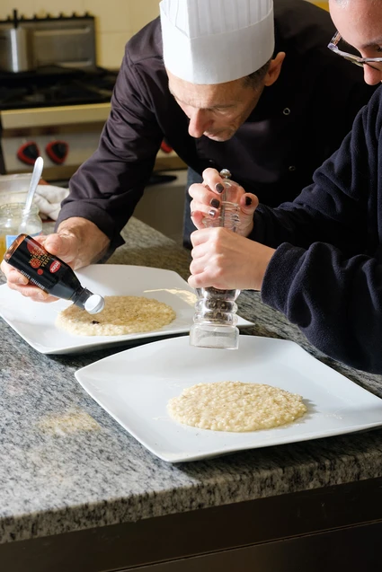 Cooking Class privata con vista lago in dimora esclusiva a Torri del Benaco 11