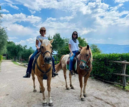 Una magica passeggiata a cavallo tra le colline del Lago di Garda 4