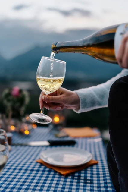 Picknick bei Sonnenuntergang im Garda Trentino: Ein privater Salon in den Bergen 8