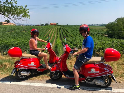 Vespa tour of Lake Garda with culinary stops and unique views 2