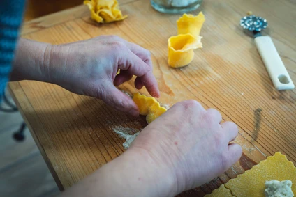 Lezione di cucina con chef tra Brescia e il Lago di Garda 9