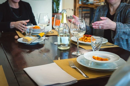 Lezione di cucina con chef tra Brescia e il Lago di Garda 22