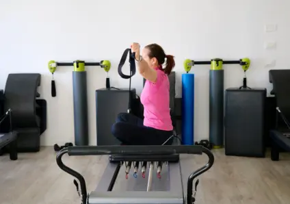 Individual Pilates lesson in the studio with reformer 6