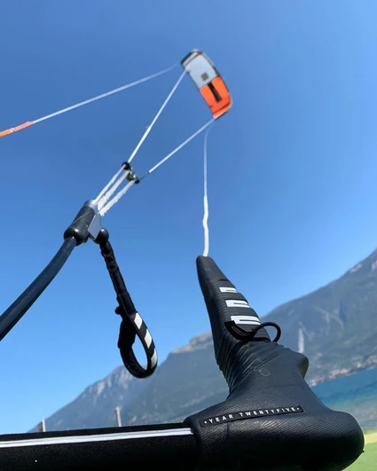 Kitesurfing courses on Lake Garda for all levels 6