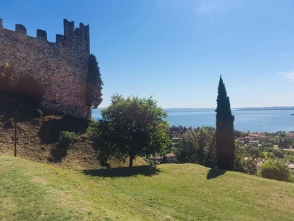 E-Bike/MTB Tour Experience: the Valtenesi of the Rocca and the Castles 1