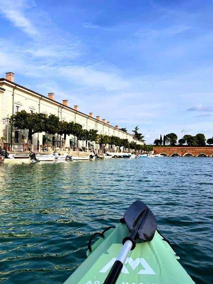 Peschiera del Garda in Canoa: Tour Storico tra le Mura Veneziane 9